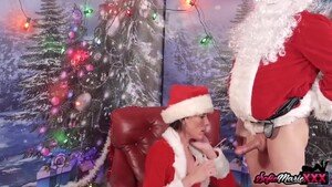 Sexy MILF Sofie Marie Sucks And Fucks Santa Claus