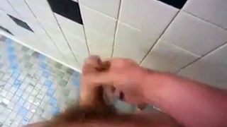 Str8 cruising in public shower